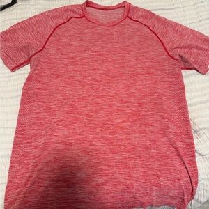 Lululemon Men's Red Heathered T-Shirt